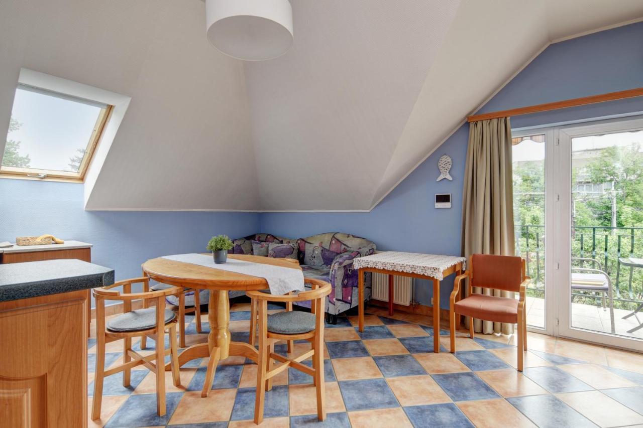 Apartman Villa Magdalena Balatonfured Luaran gambar